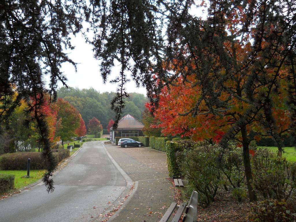 Le Relais De La Haute Sambre Lobbes ภายนอก รูปภาพ